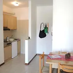 Condominio Tonin B Apartamento *