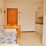 Condominio Tonin B شقة