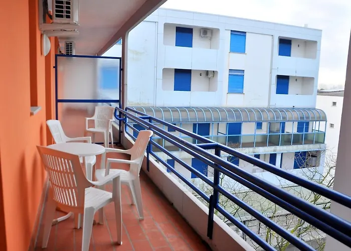 Condominio Tonin B 比比翁