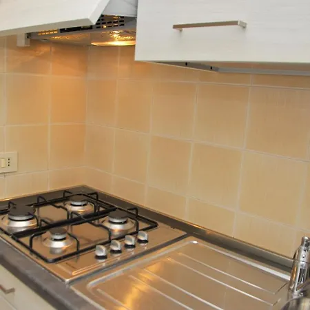 Condominio Tonin B アパート ビビオーネ